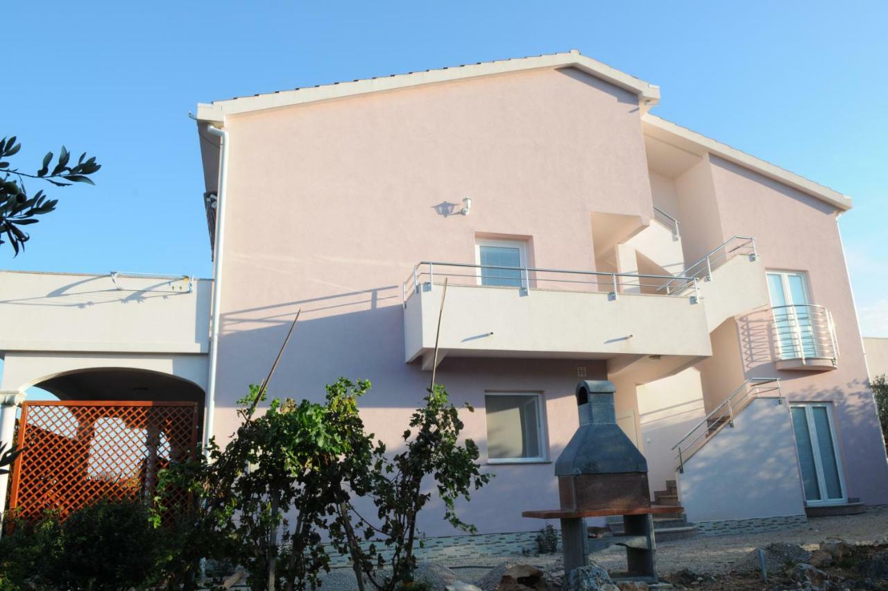 Apartments Josip Murter Exterior photo