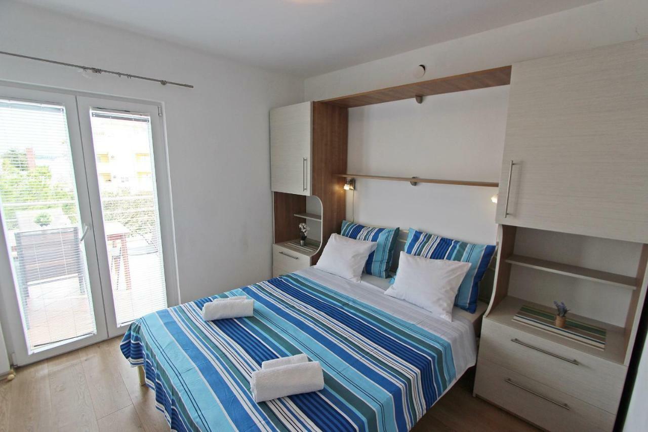 Apartments Josip Murter Exterior photo